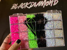 Load image into Gallery viewer, Mini Diamond kits
